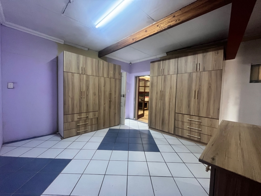 To Let 1 Bedroom Property for Rent in Groeneweide Park Western Cape